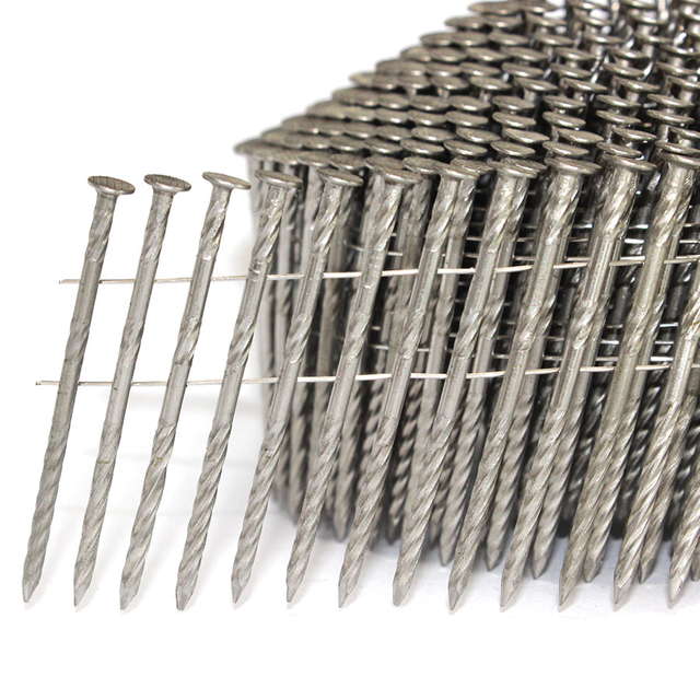 Chiodi per rivestimenti a spirale in acciaio inossidabile da 15 gradi 1-1/2 pollici.X 0,090 pollici.
