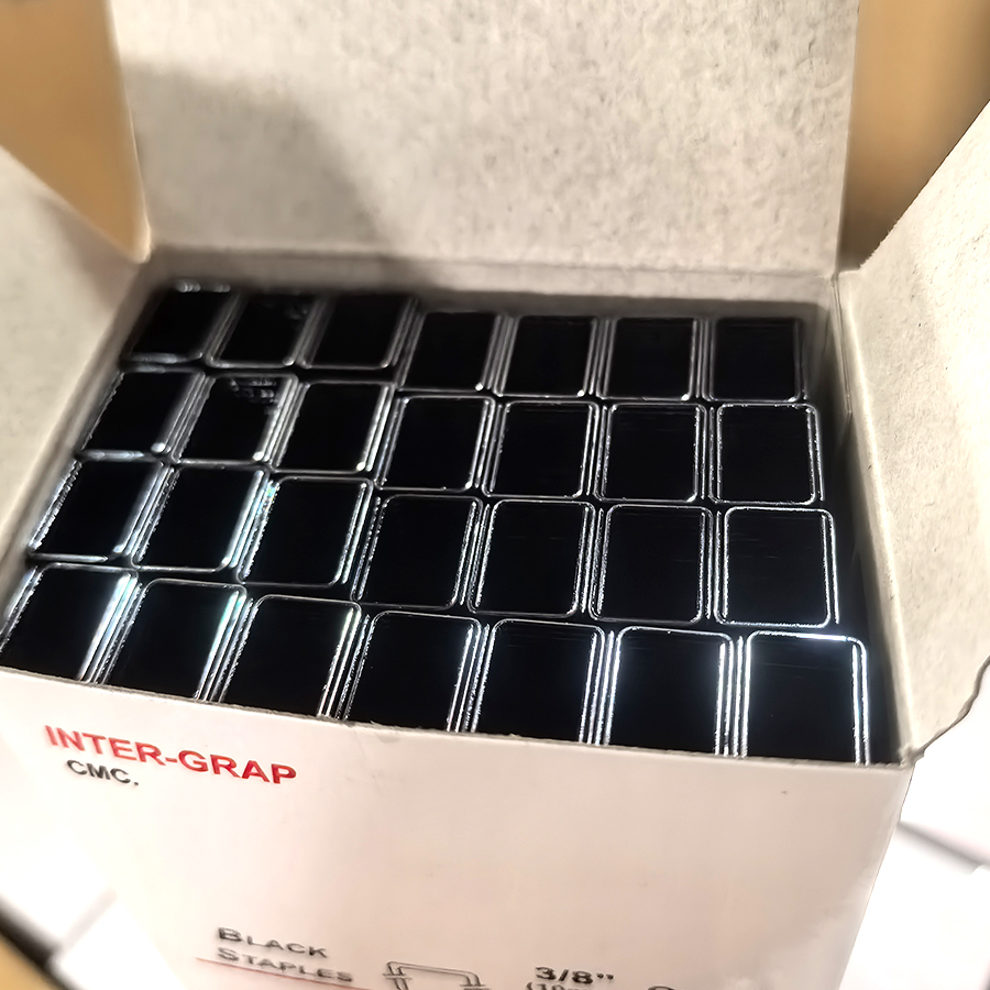 22 Gauge 3/8 Crown Black Upholstery Staple 71 Series 