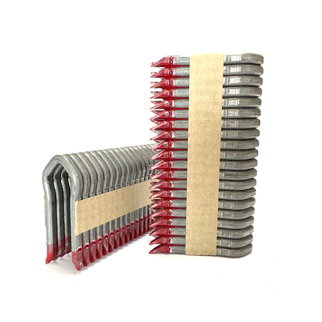 9 Gauge Galfan Fencing Staples 45mm