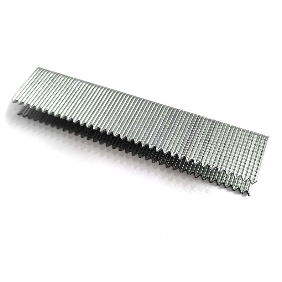 18 Gauge 9025DP Divergent Point 1/4 Inch Narrow Crown Staples